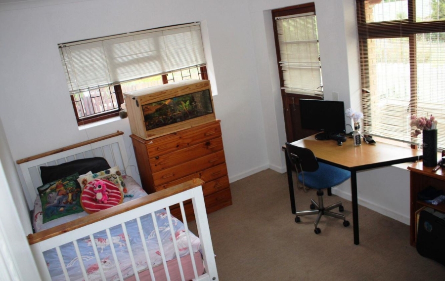 4 Bedroom Property for Sale in Groenvallei Western Cape